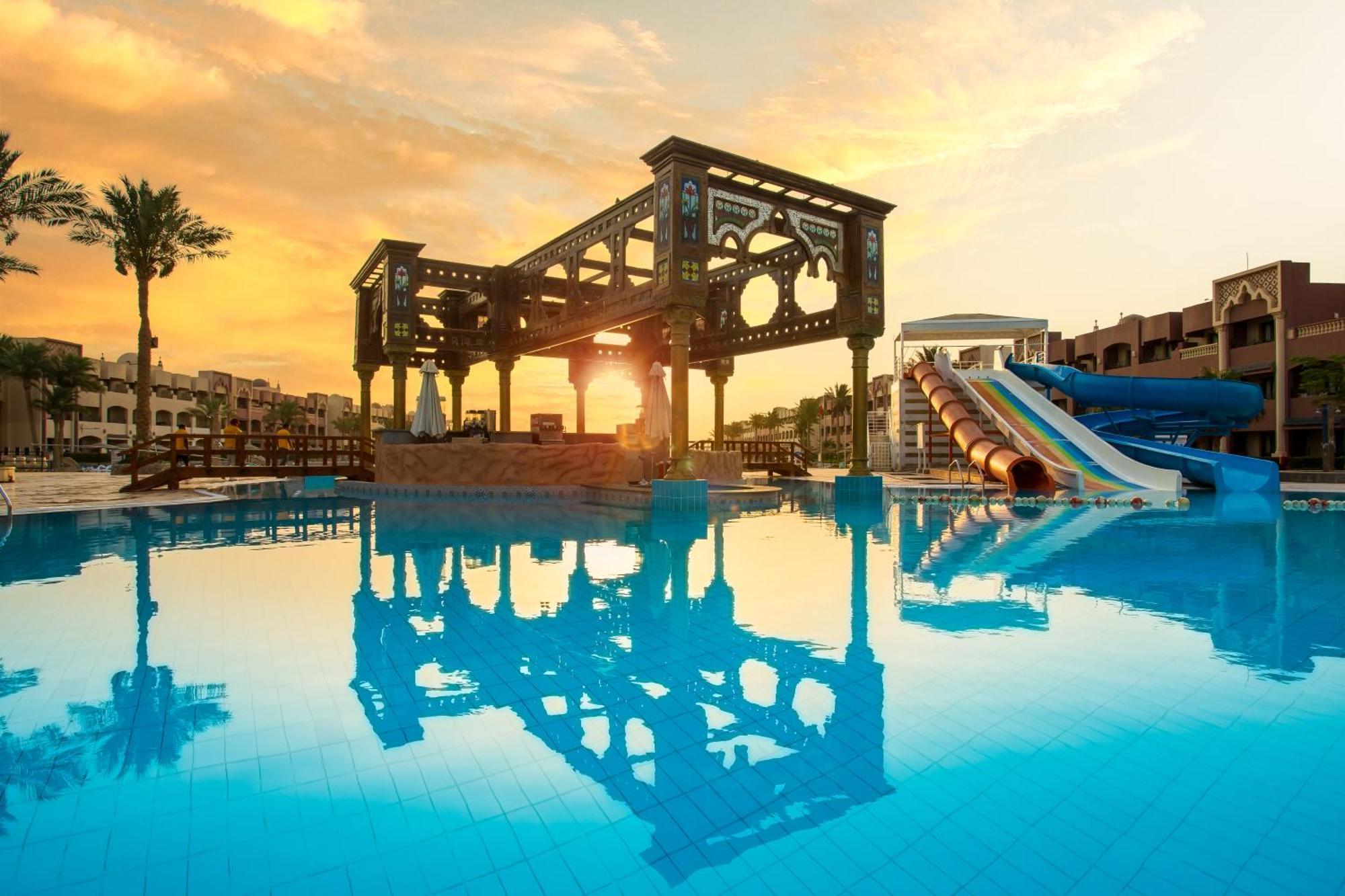 Sunny Days Mirette Family Resort Gurdaka Kültér fotó